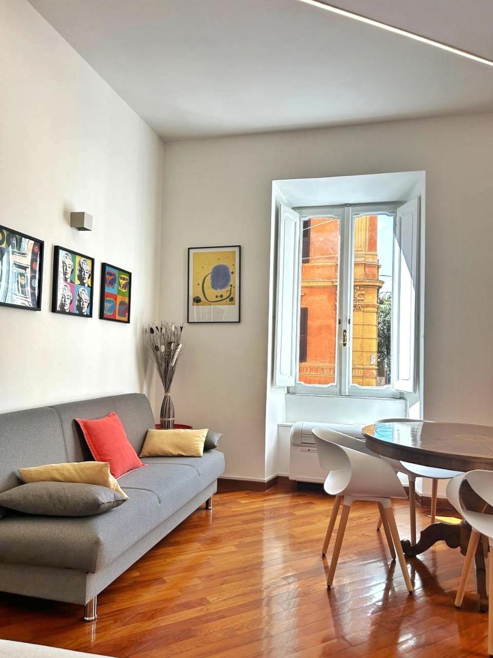Appartamento Luxury - Centro Storico San Pietro *